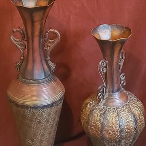 Decorative vases